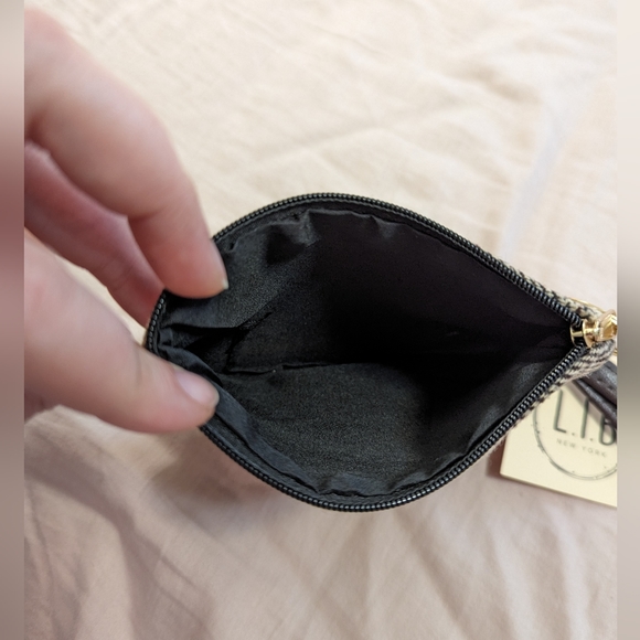 L.I.B. New York Brown Plaid Crossbody - Picture 6 of 6